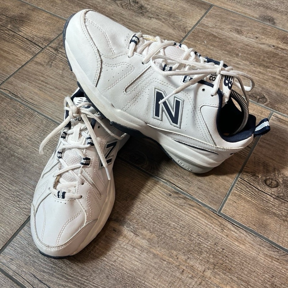 New Balance 608 6E White Casual Sneakers MX608WN5 Size 8 Dad Shoes